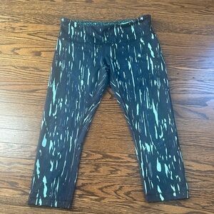 Lululemon Athletica Black and Green Leggings